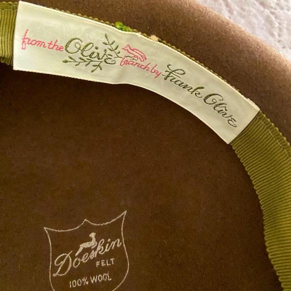 Vintage Hats Lot of Two - Picture 7 of 7